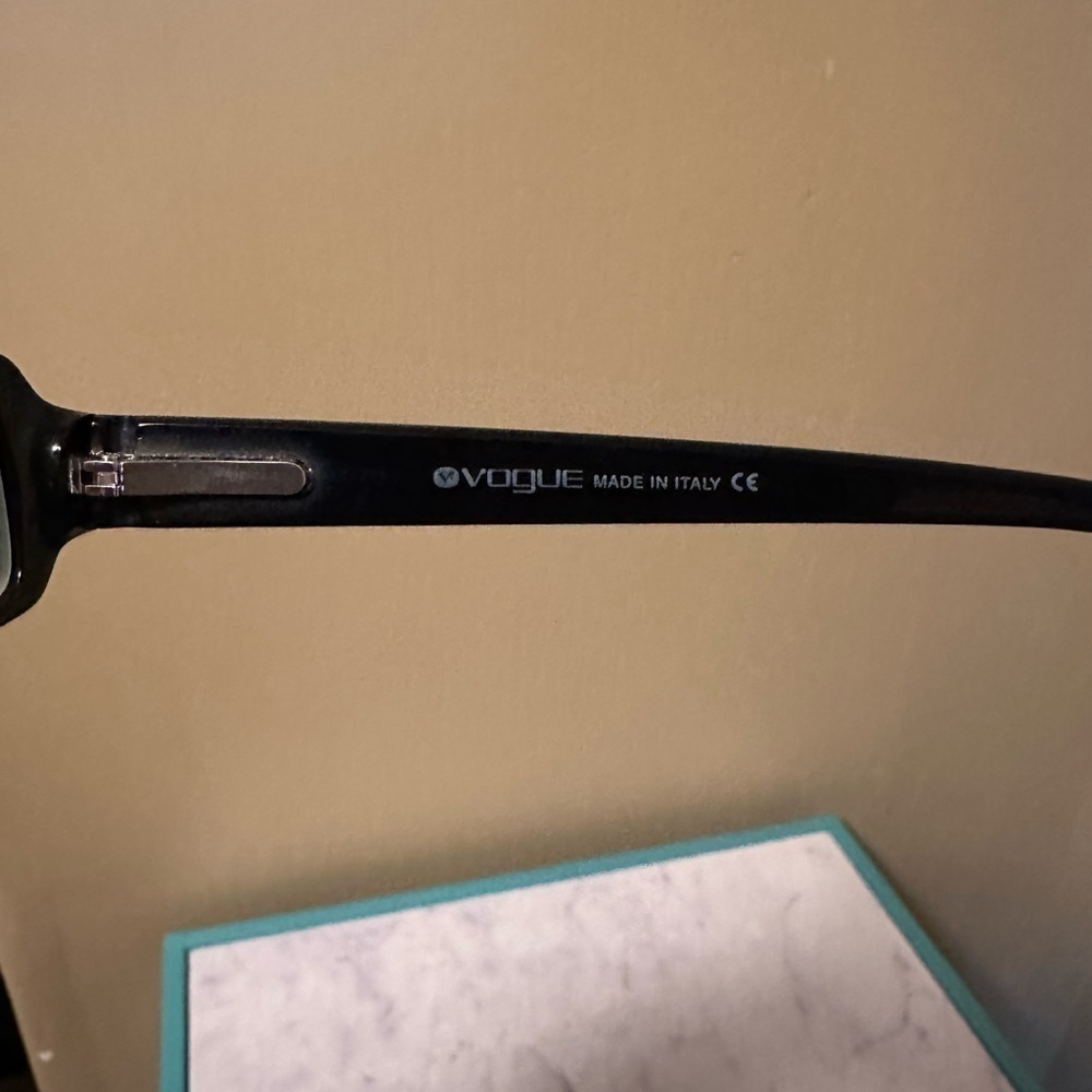 Vogue Made In Italy Turquoise Frame Eyewear - Picture 5 of 8
